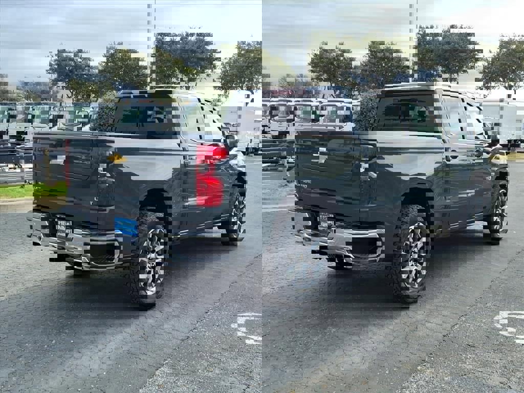 New 2026 Chevrolet Silverado 1500 LT w/ Texas Edition Plus image 7