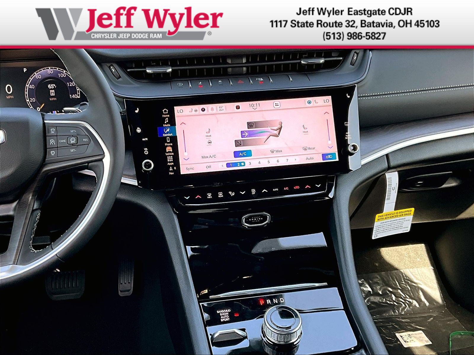 New 2026 Jeep Grand Cherokee Altitude AWD/4WD image 11