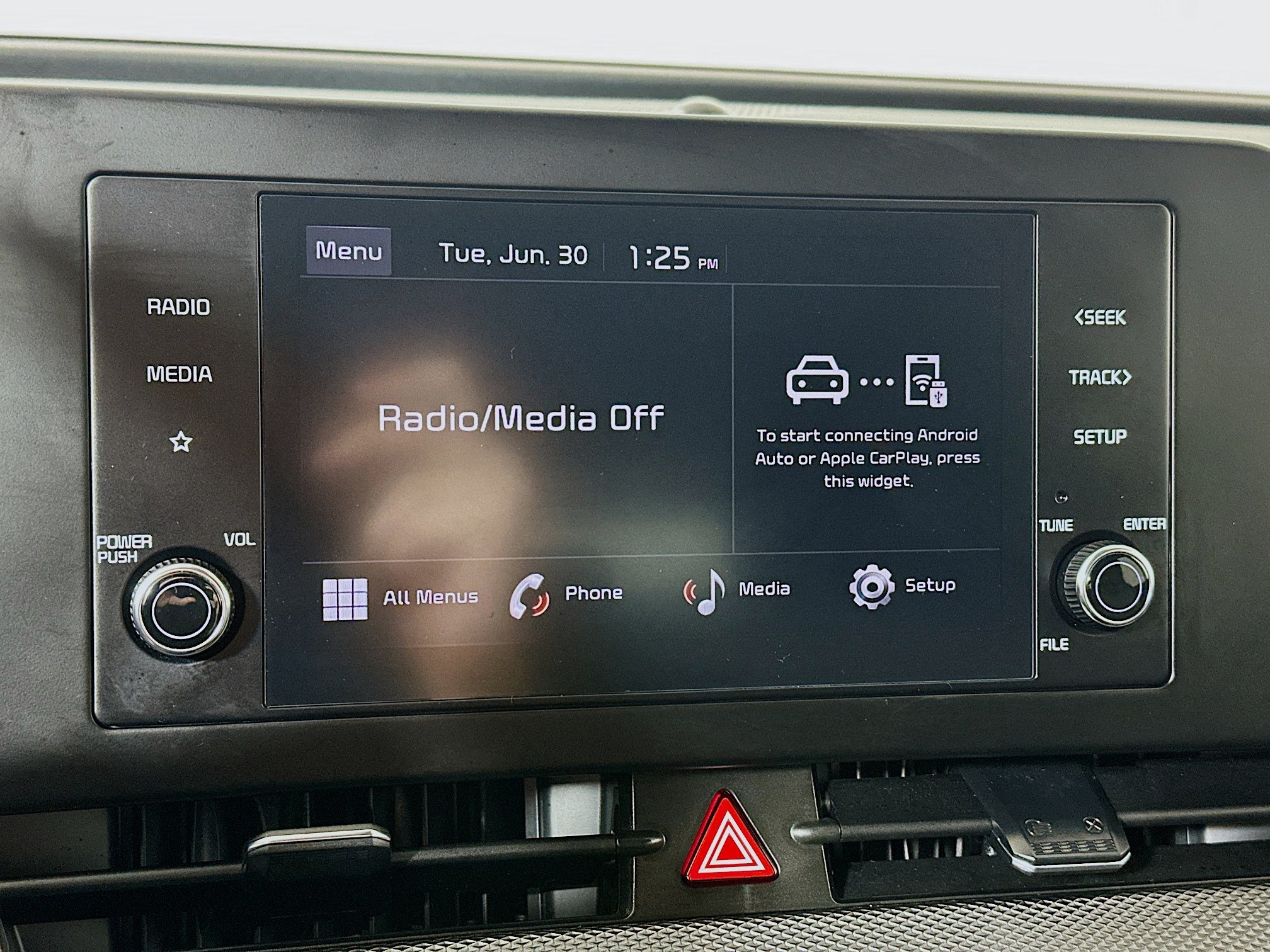 Certified 2025 Kia Sportage LX AWD/4WD image 14
