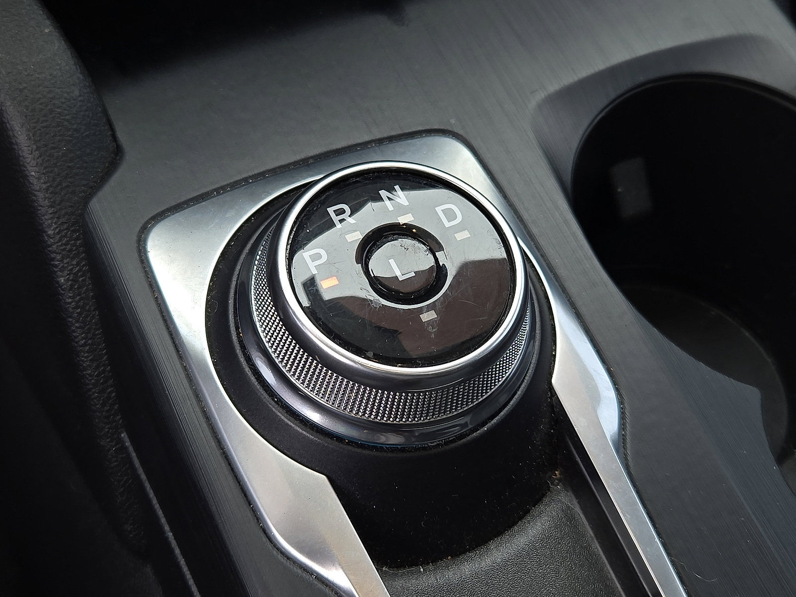 Used 2022 Ford Escape SEL w/ SEL Stealth AWD Package image 15