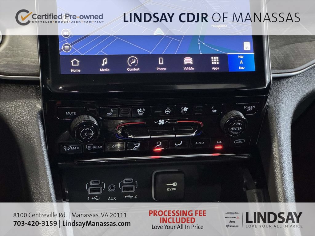 Used 2025 Jeep Grand Cherokee L Overland w/ Advanced Protech Group III AWD/4WD image 27