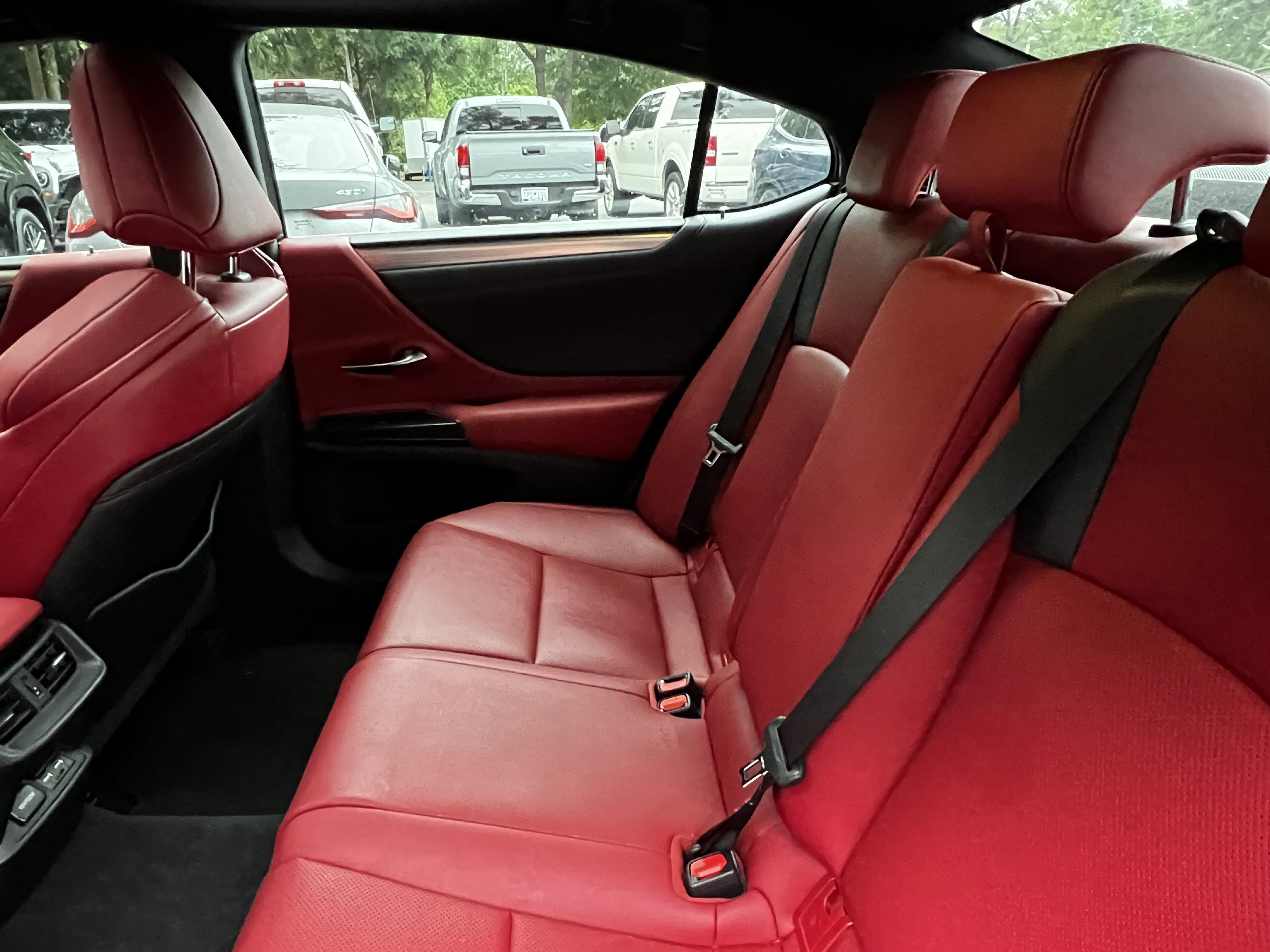 Used 2021 Lexus ES 350 F Sport w/ Accessory Package 2 FWD image 31