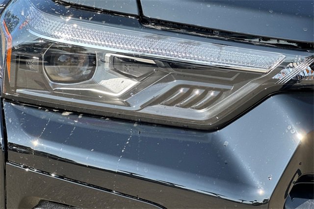 New 2025 Chevrolet Colorado Z71 w/ Z71 Convenience Package 2 image 34