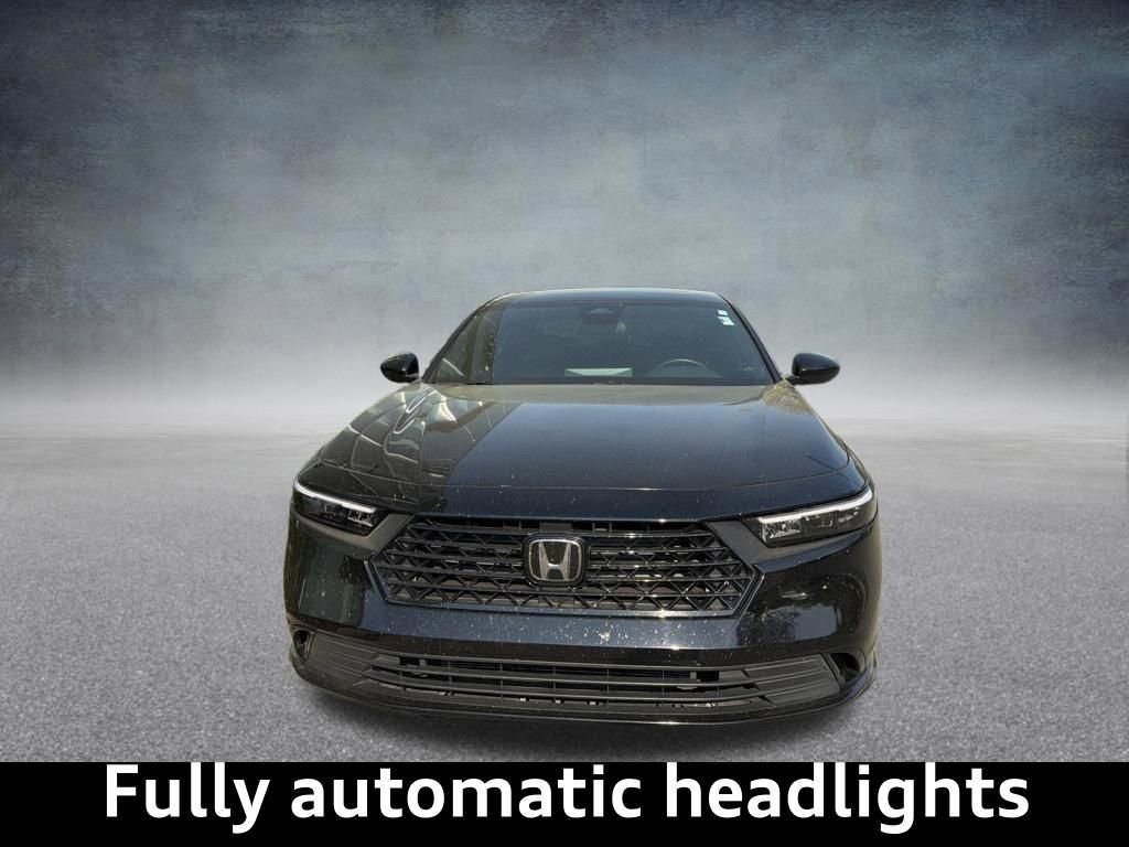 Used 2025 Honda Accord Sport image 8