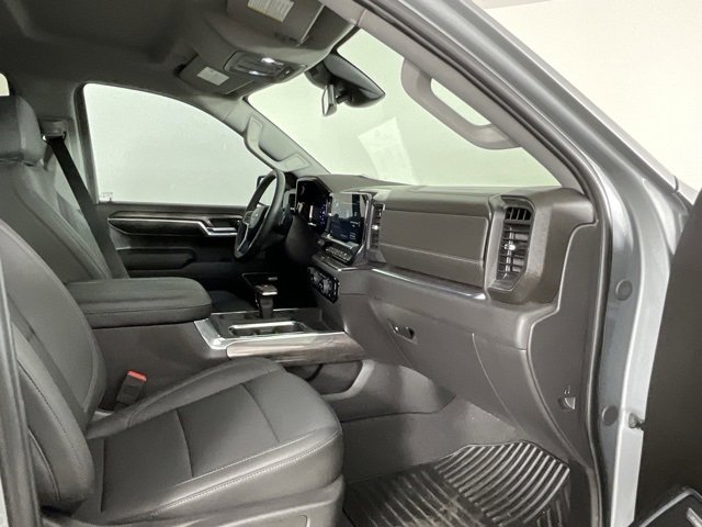 Used 2024 Chevrolet Silverado 1500 LTZ image 20
