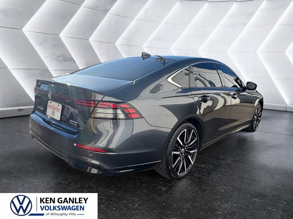 Used 2025 Honda Accord Touring image 6