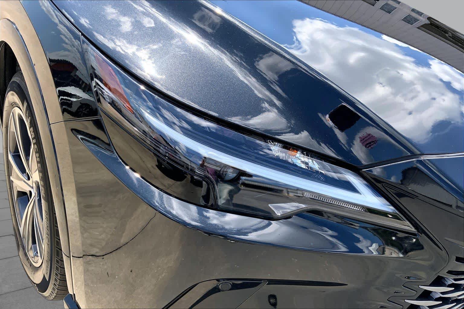 Used 2024 Lexus RX 350h w/ Accessory Package (Z1) AWD/4WD image 26