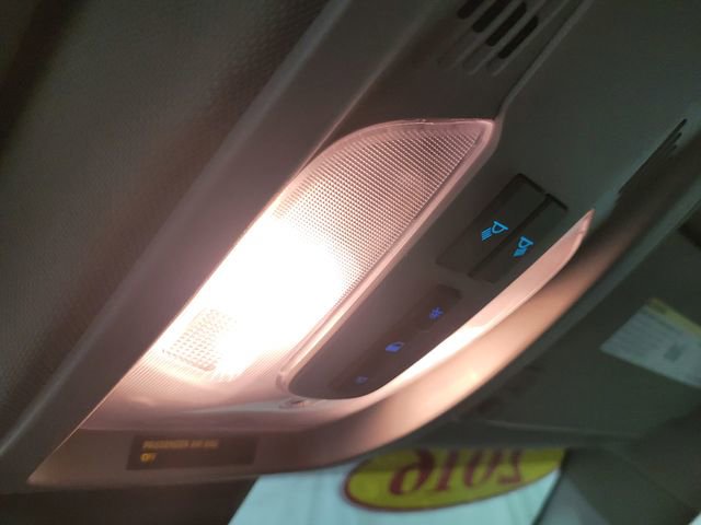 Used 2016 Chevrolet Equinox LT w/ Convenience Package image 32