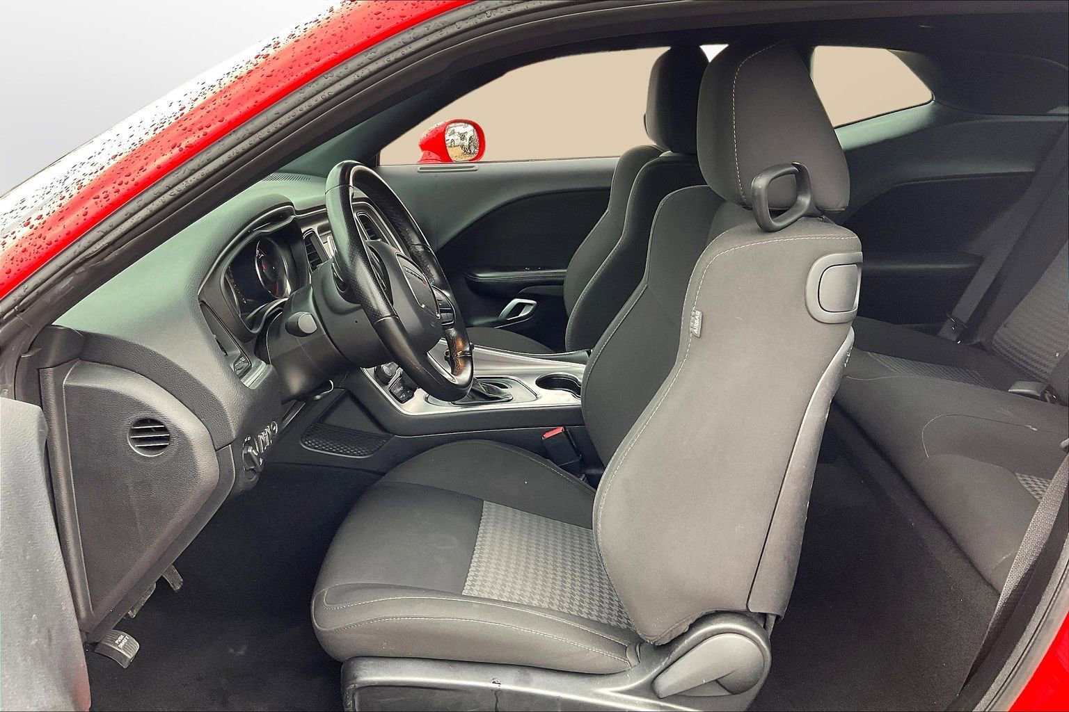 Used 2022 Dodge Challenger GT image 16