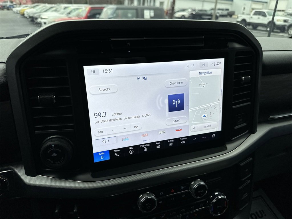 Used 2025 Ford F150 Lariat w/ Equipment Group 501A Mid image 16