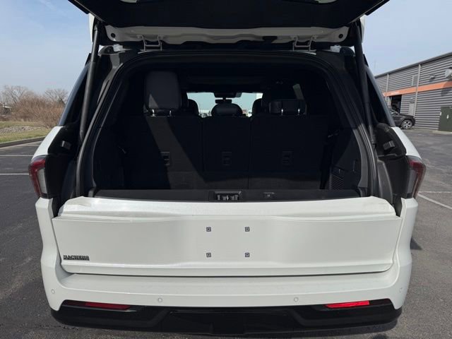 Used 2026 Lincoln Navigator Reserve w/ Jet Appearance Package image 9