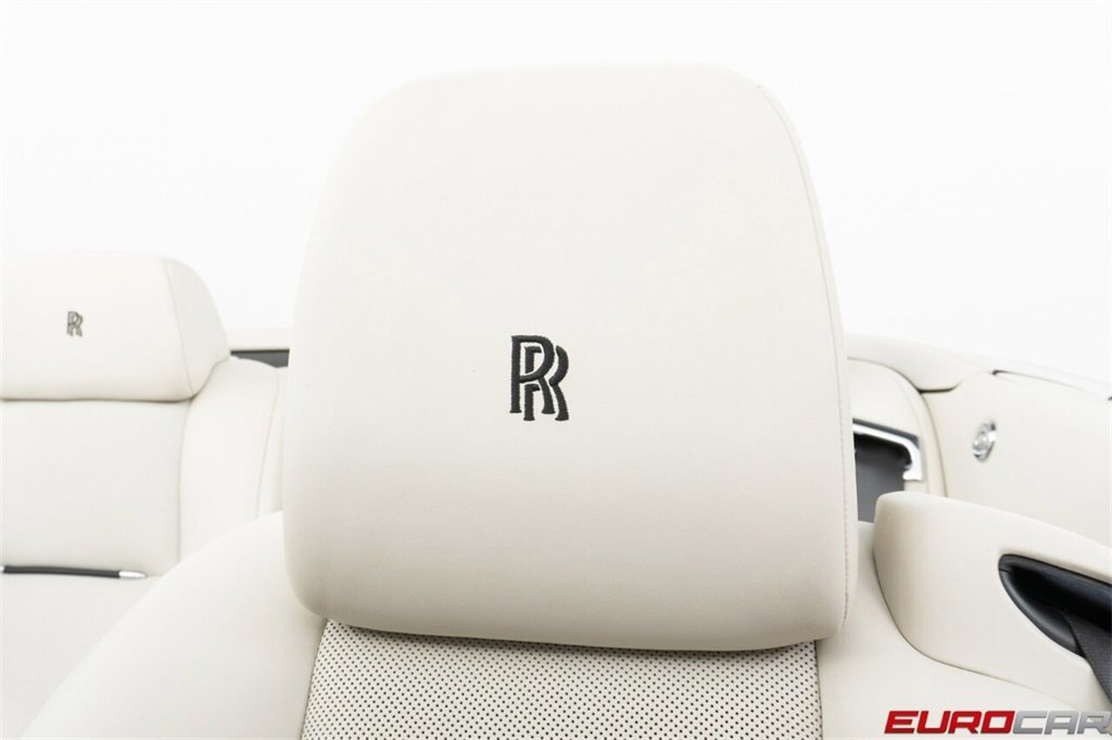 Used 2018 Rolls-Royce Dawn image 44