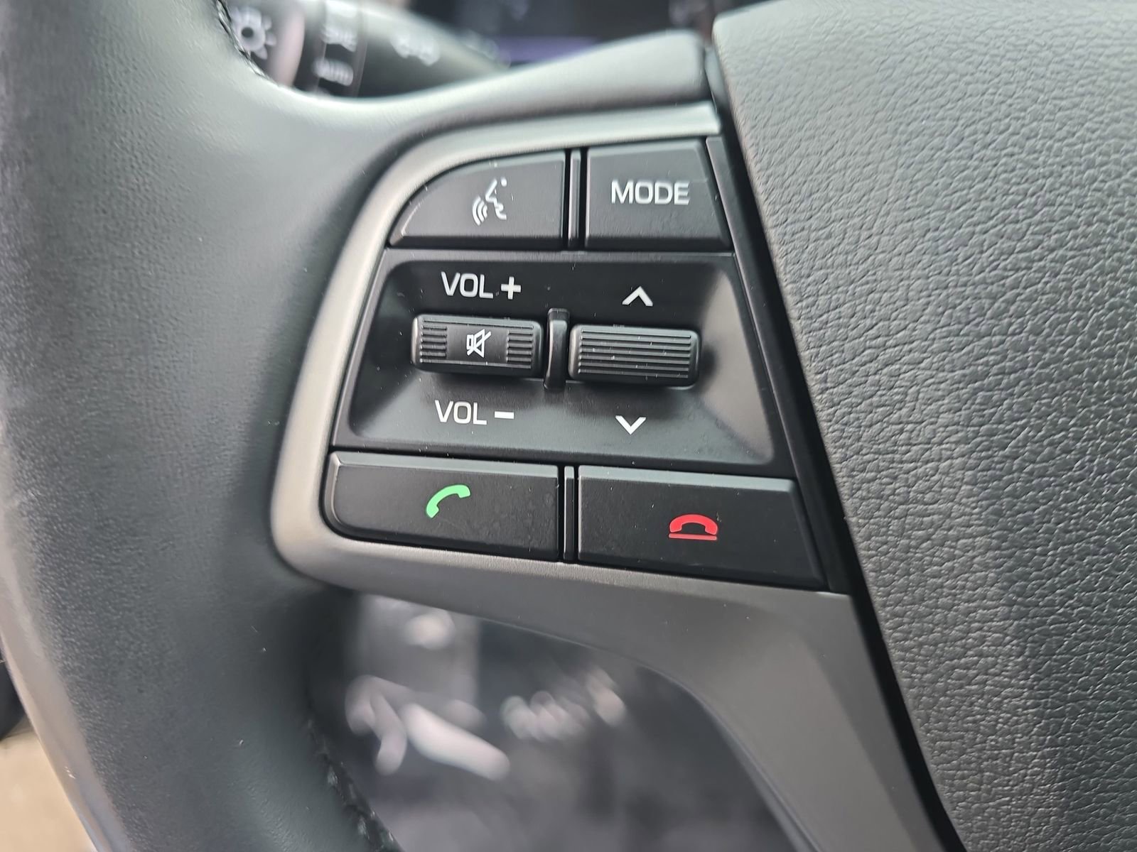 Used 2018 Hyundai Elantra Limited w/ Cargo Package image 20