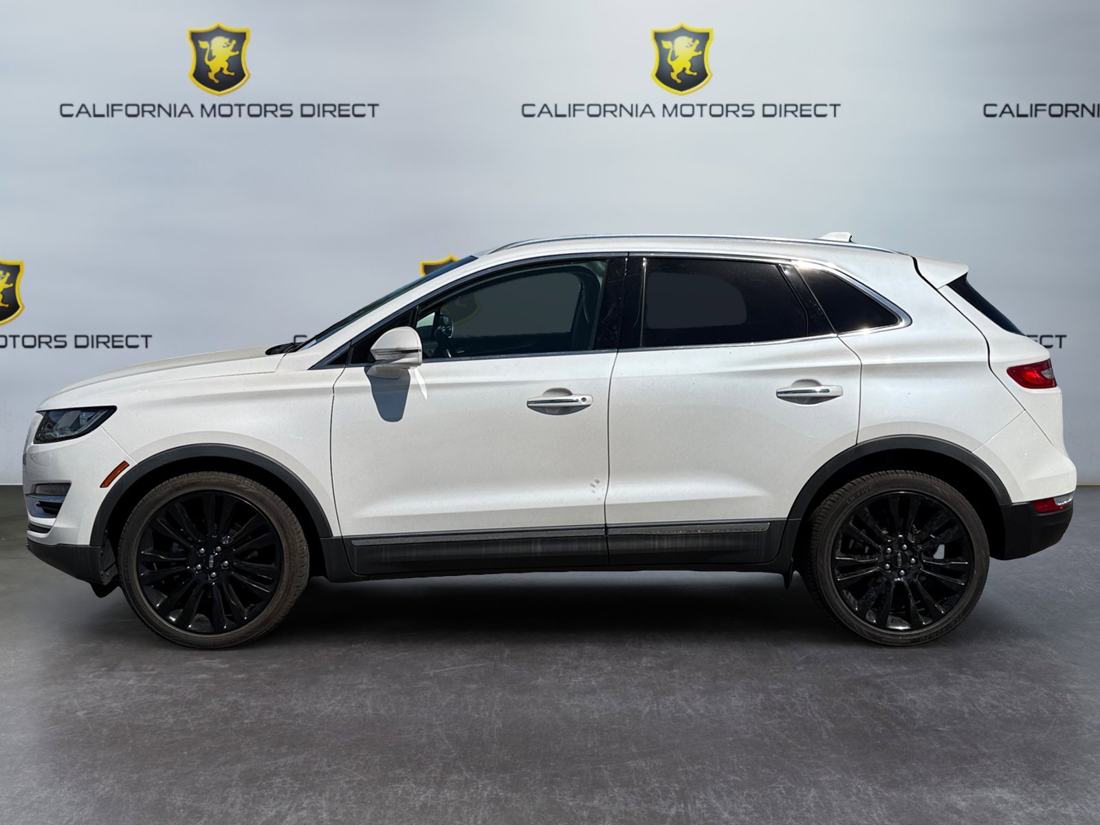 Used 2019 Lincoln MKC Reserve image 2