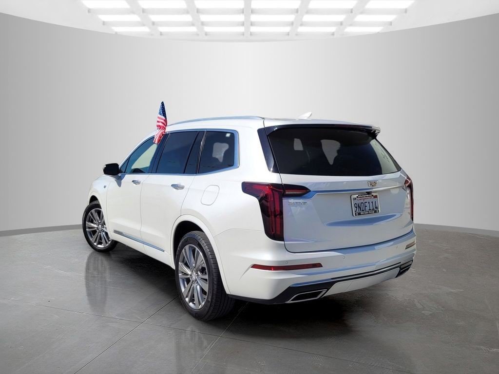 Certified 2024 Cadillac XT6 Premium Luxury FWD image 10