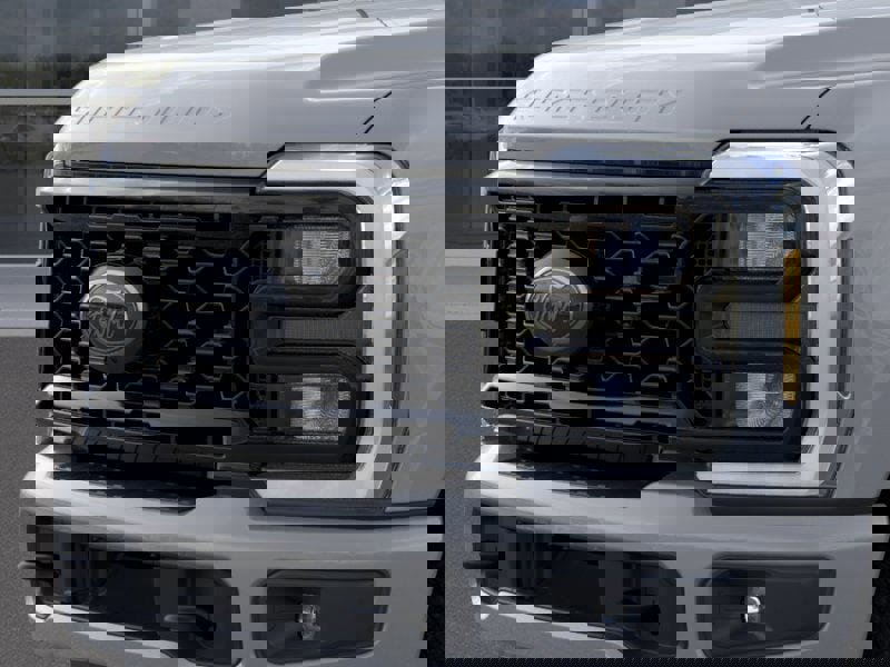 New 2026 Ford F250 Lariat w/ Black Appearance Package AWD/4WD image 17