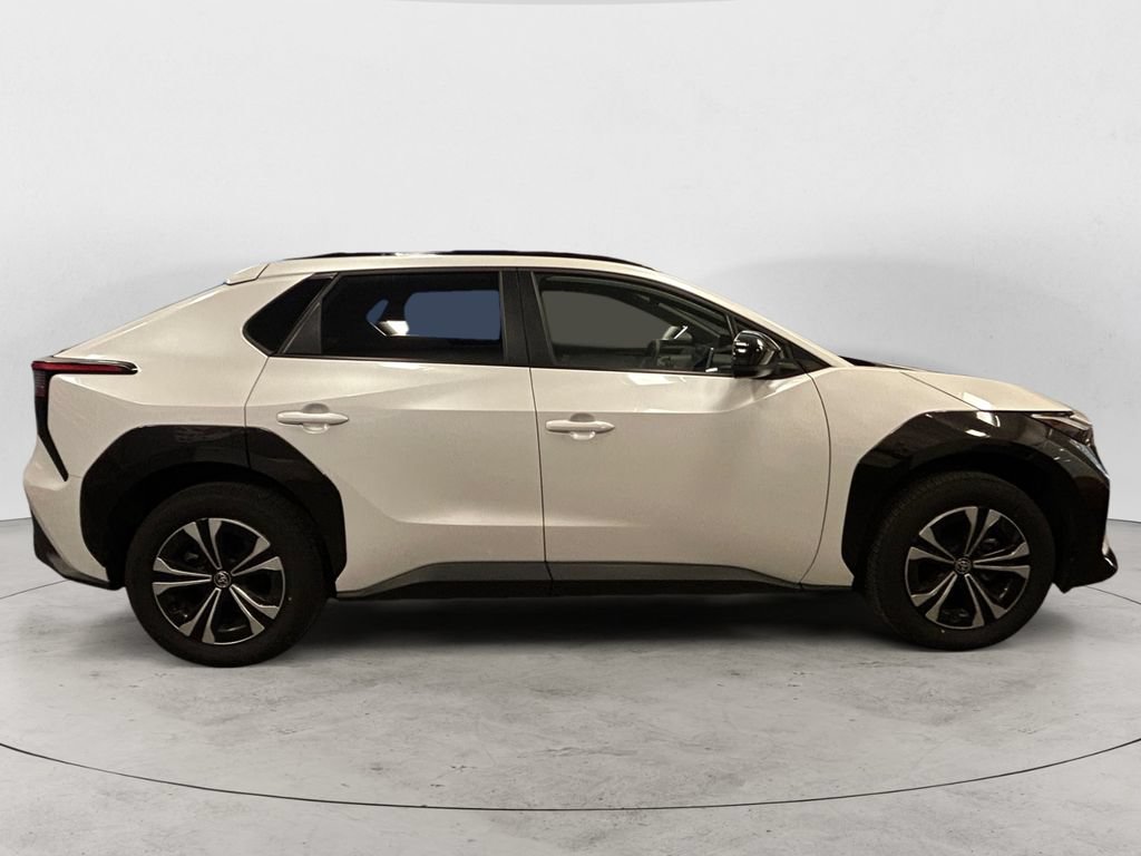 Used 2024 Toyota bZ4X AWD w/ Weather Package image 6