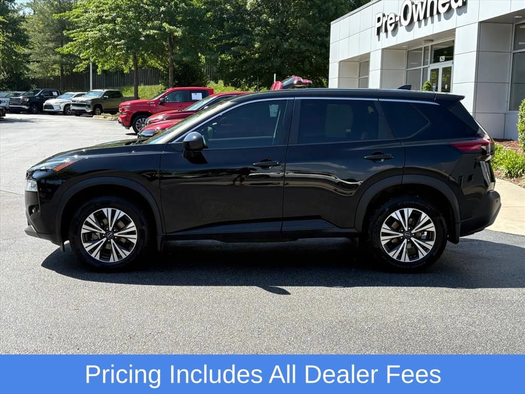 Used 2023 Nissan Rogue SV AWD/4WD image 5