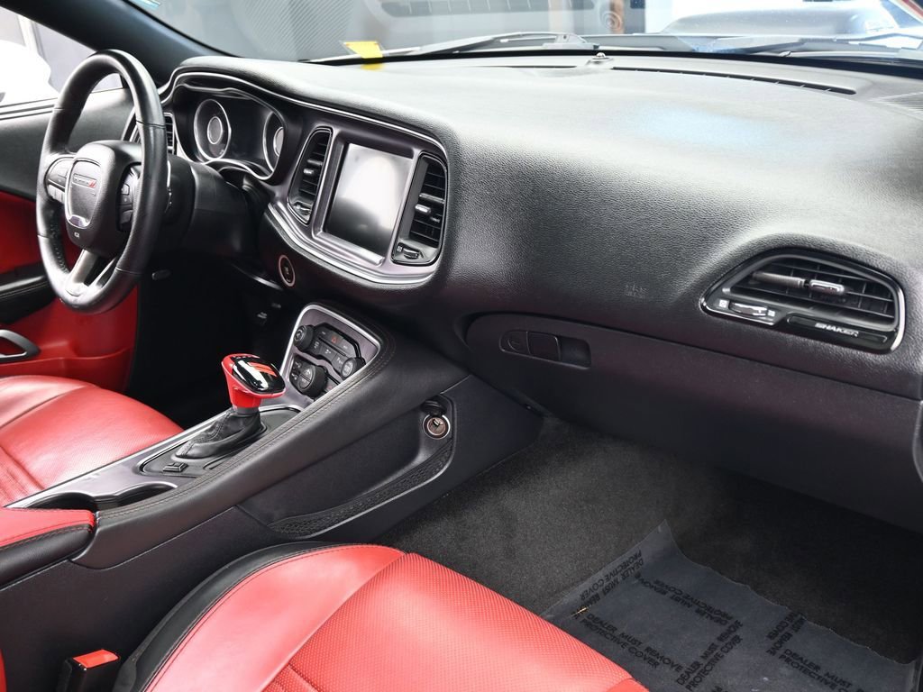 Used 2015 Dodge Challenger R/T Plus image 47