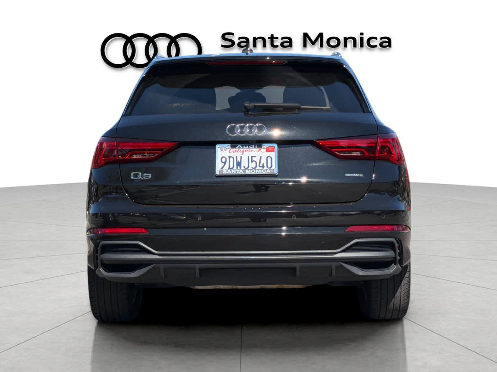Used 2023 Audi Q3 2.0T Premium w/ Convenience Package AWD/4WD image 7