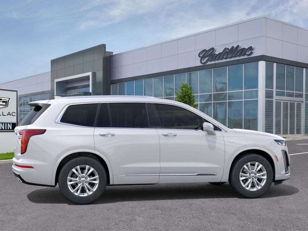 New 2025 Cadillac XT6 Luxury FWD image 6