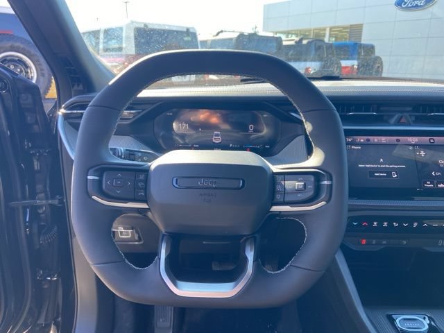 Used 2026 Jeep Cherokee Limited AWD/4WD image 12