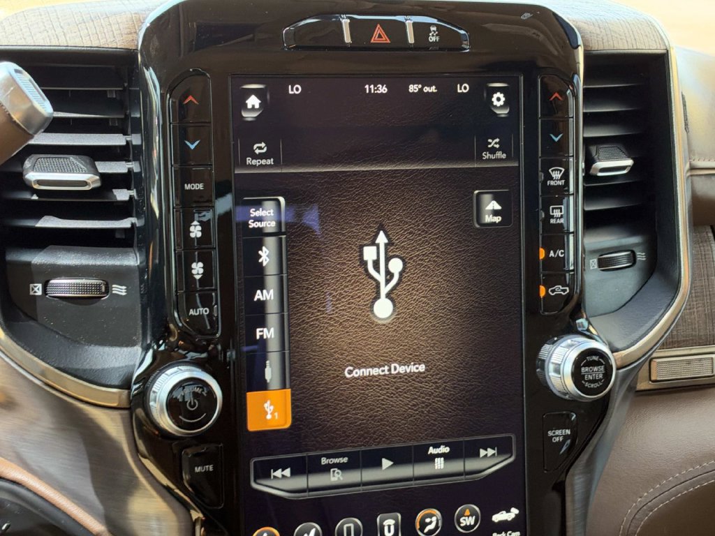 Used 2020 RAM 3500 Limited AWD/4WD image 17