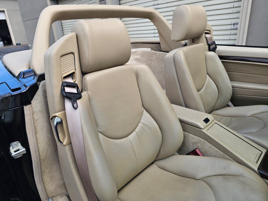 Used 1996 Mercedes-Benz SL 320 image 10