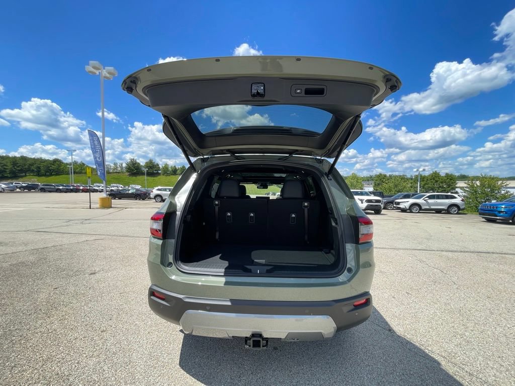 New 2026 Honda Pilot TrailSport image 17