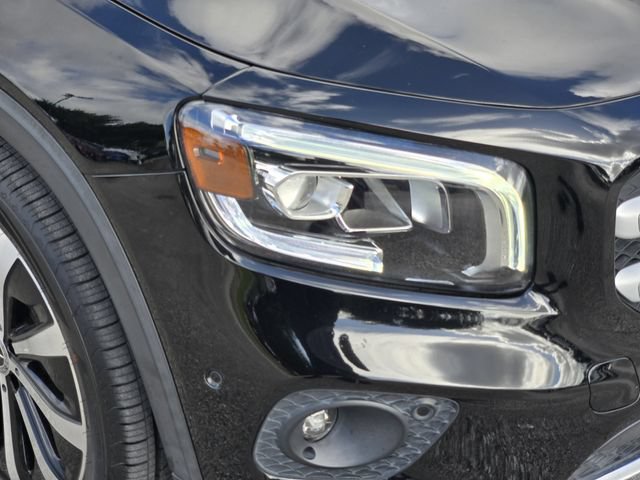 Used 2022 Mercedes-Benz GLB 250 image 9
