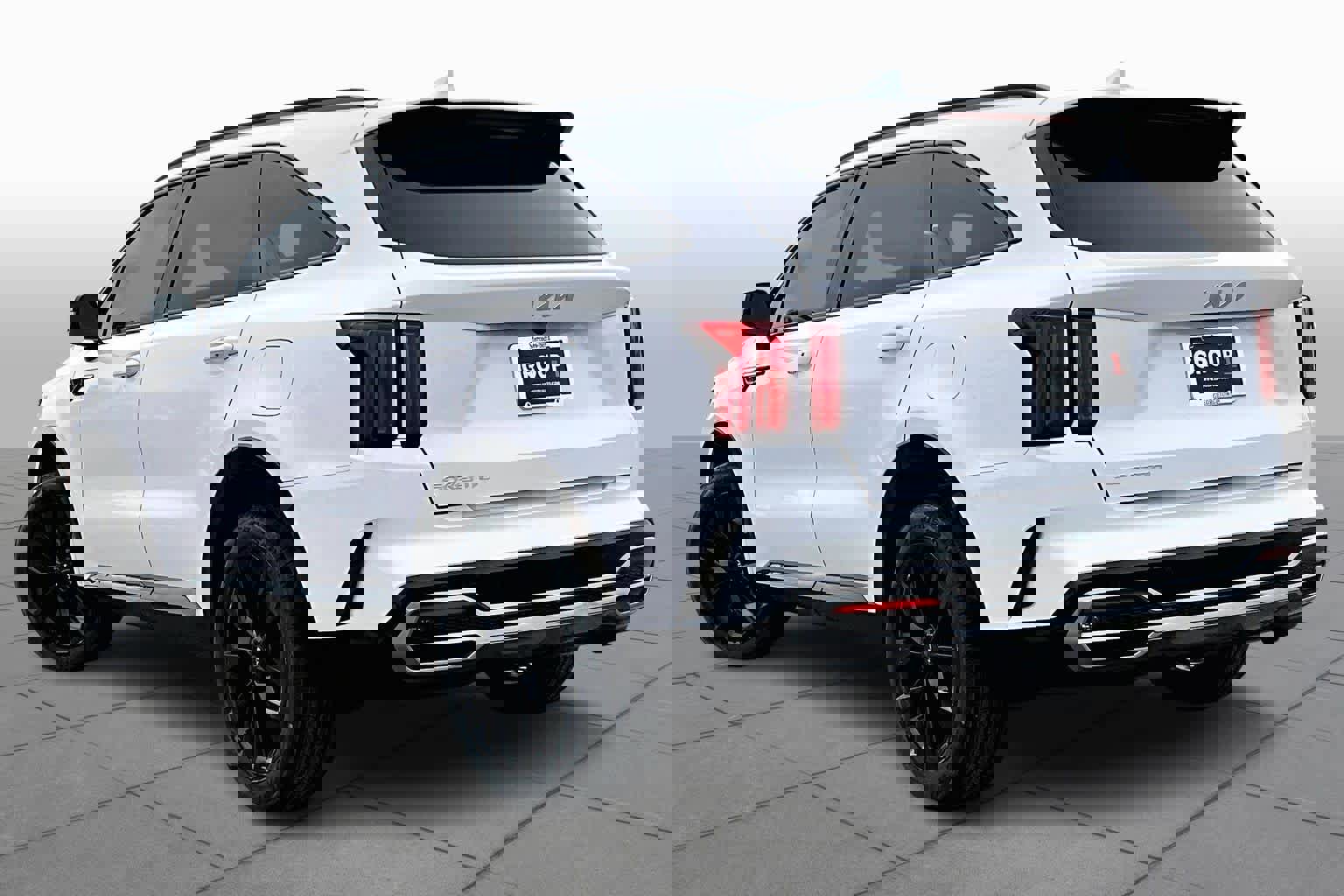 Used 2023 Kia Sorento SX image 11