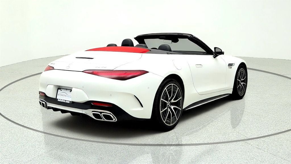 Used 2023 Mercedes-Benz SL 55 AMG 4MATIC image 5