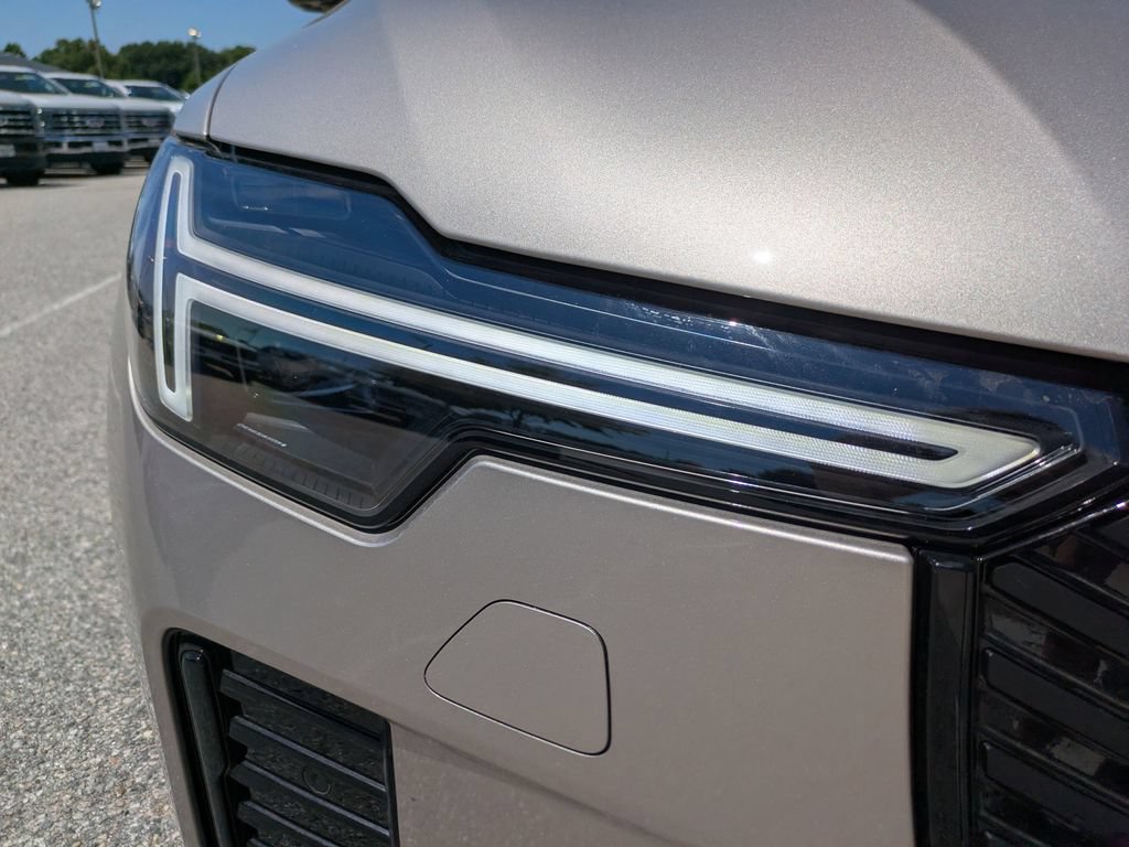 New 2026 Volvo XC90 T8 Ultra w/ Lounge Package AWD/4WD image 10