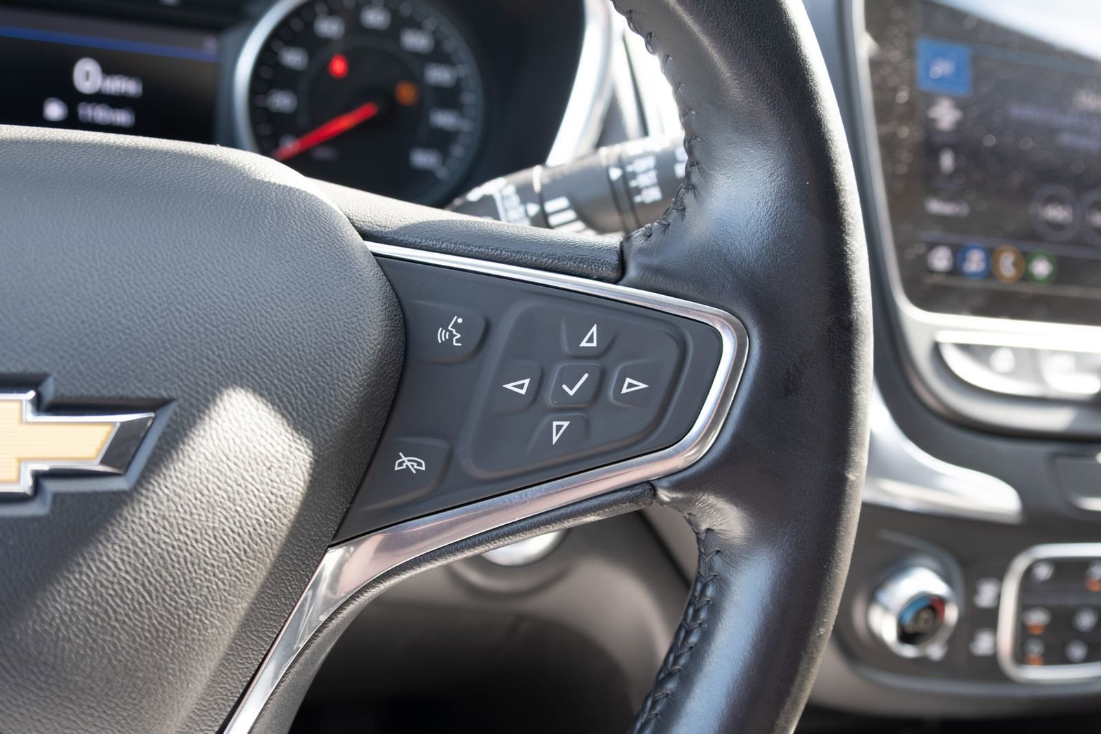 Used 2020 Chevrolet Equinox Premier AWD/4WD image 6