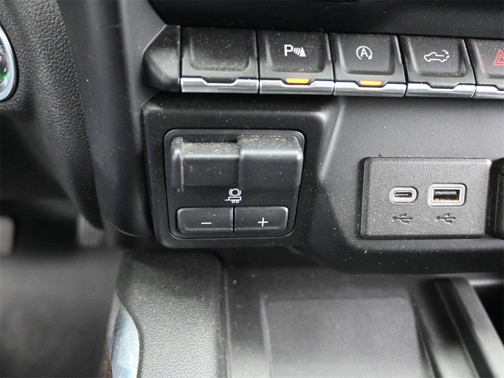 Used 2020 GMC Sierra 1500 SLT w/ SLT Premium Package image 33