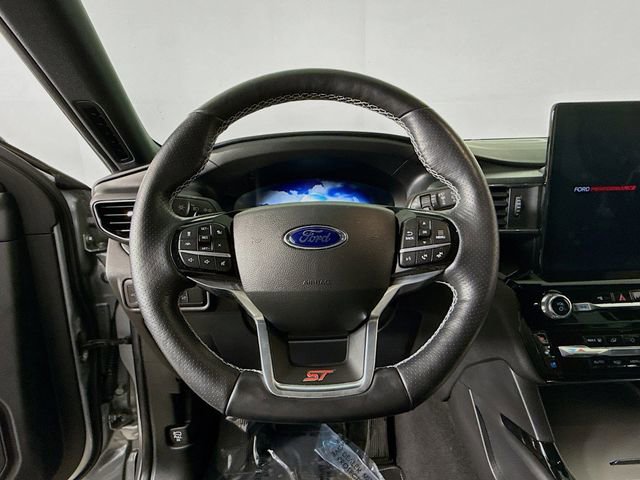 Certified 2022 Ford Explorer ST w/ Equipment Group 401A image 11