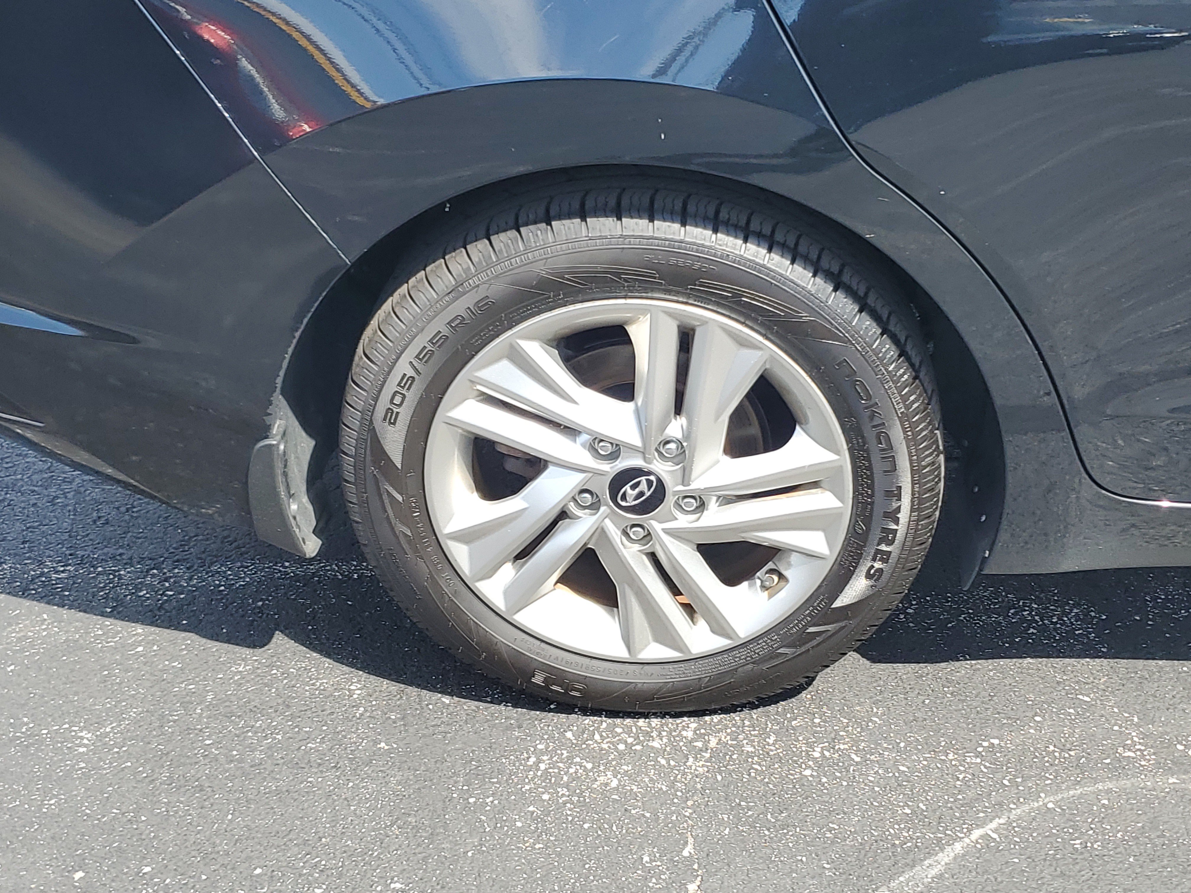 Used 2019 Hyundai Elantra Value Edition FWD image 6