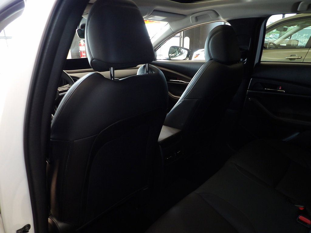 Certified 2023 MAZDA CX-30 AWD 2.5 S w/ Premium Package image 22