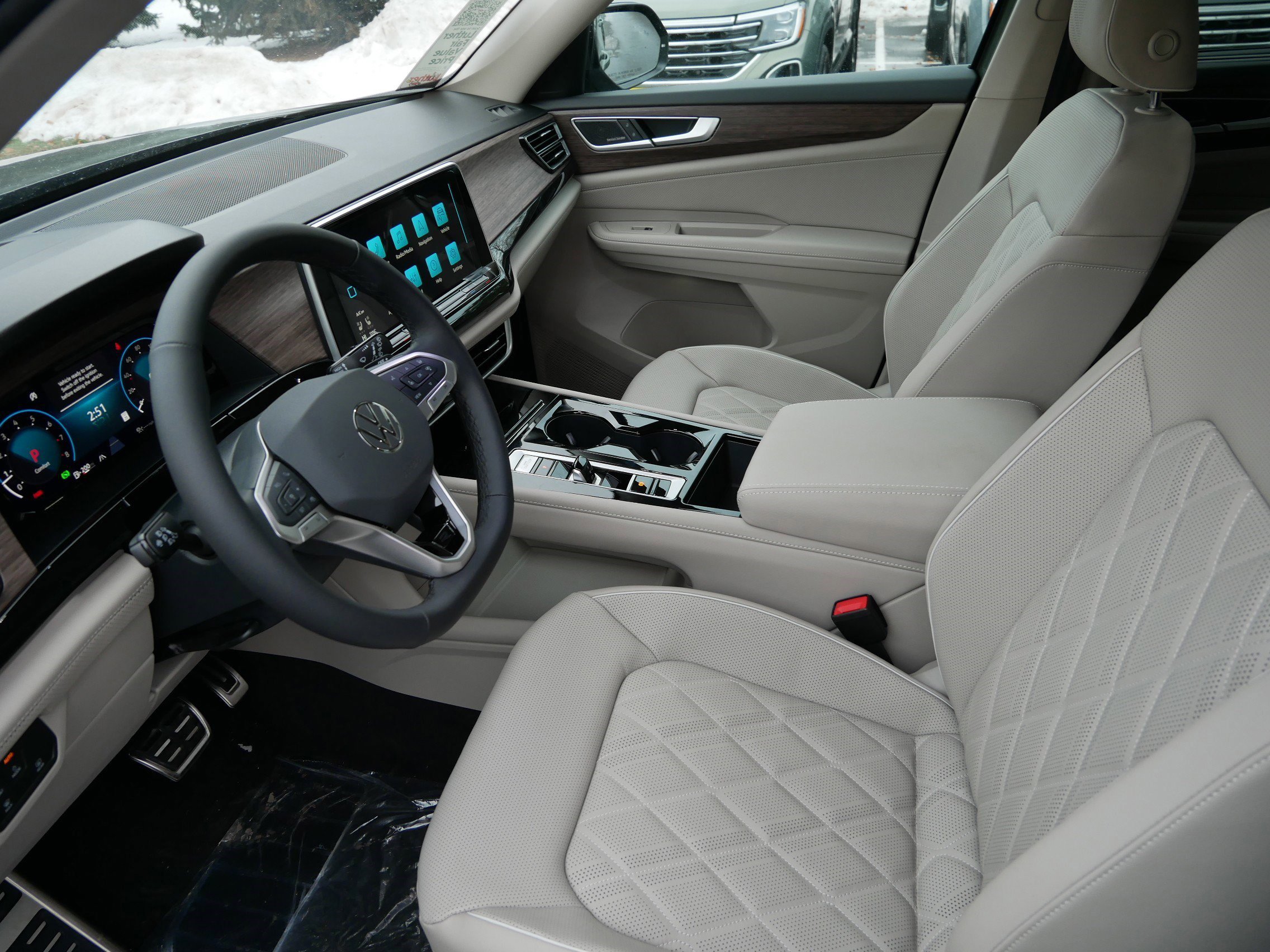 New 2026 Volkswagen Atlas SEL Premium R-Line image 7