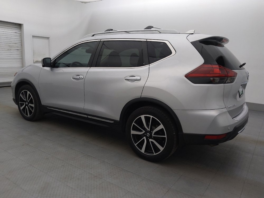 Used 2019 Nissan Rogue SL w/ Premium Package FWD image 3