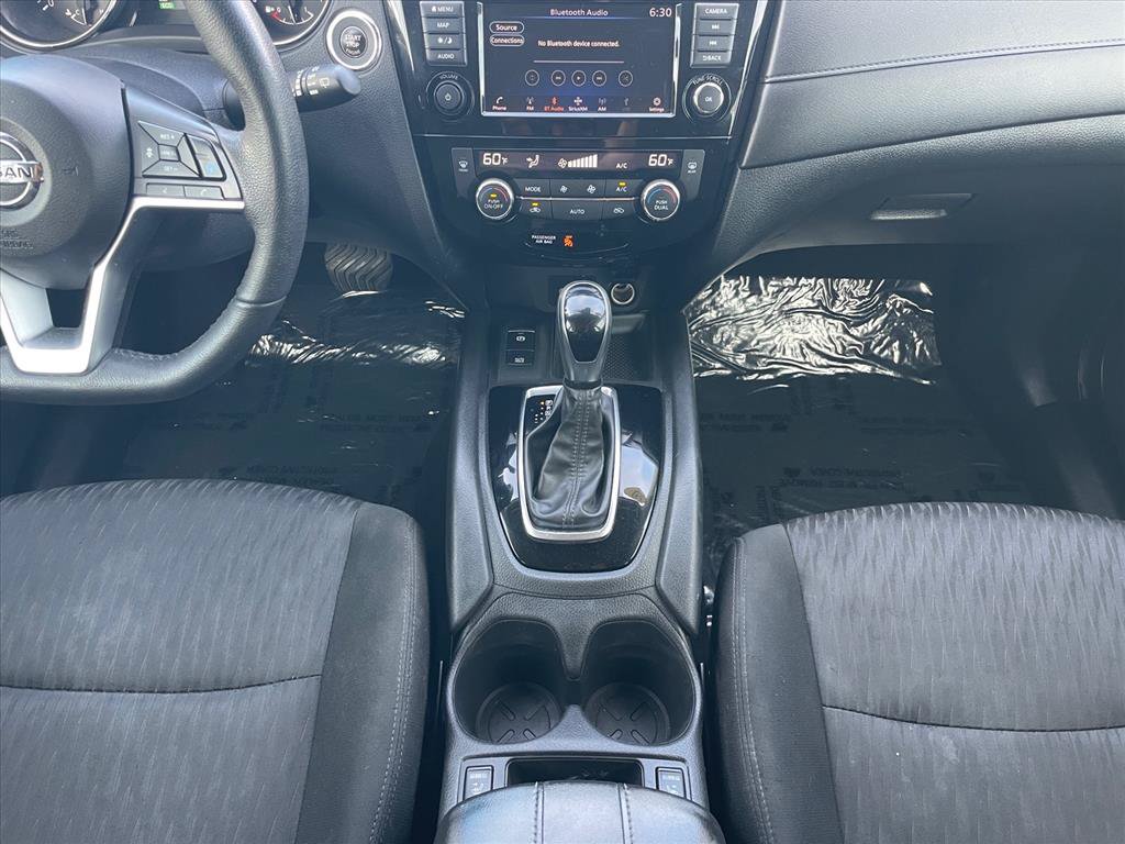 Used 2020 Nissan Rogue SV w/ Premium Package FWD image 17