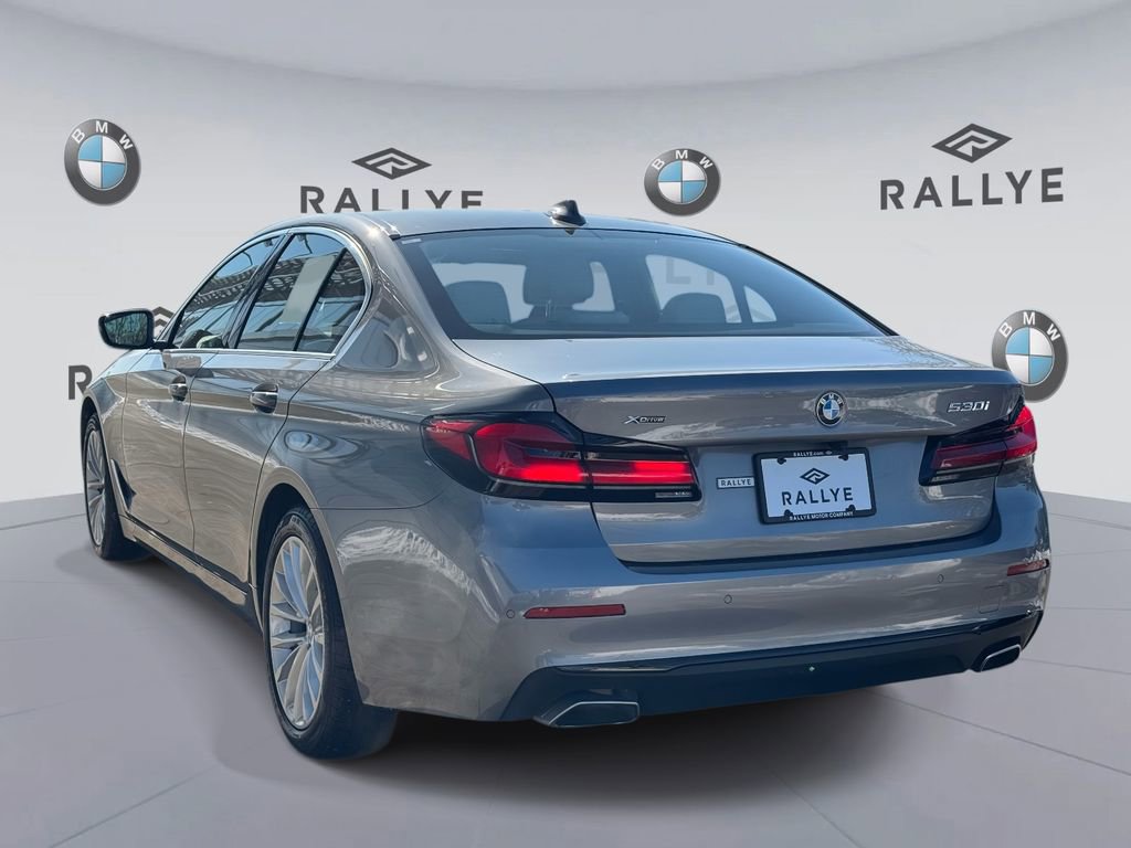 Certified 2023 BMW 530i xDrive w/ Luxury Seating Package image 4
