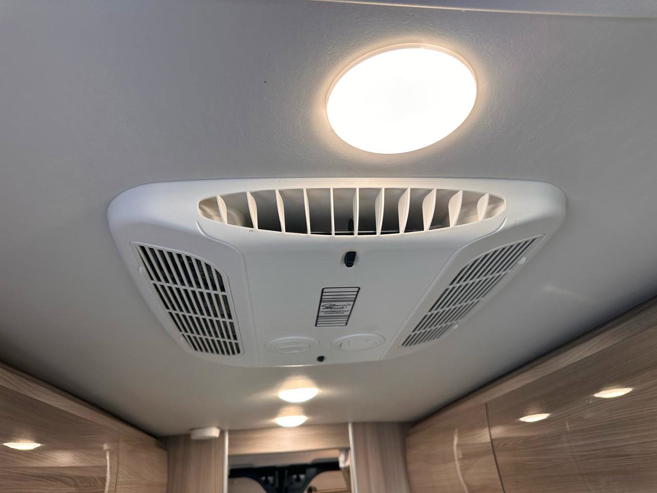 Used 2021 RAM ProMaster 3500 w/ Convenience Group image 28