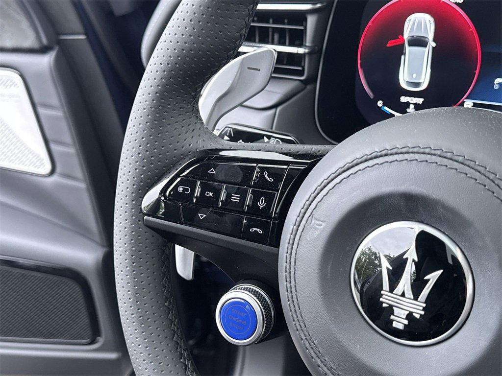 New 2025 Maserati Grecale Modena image 15
