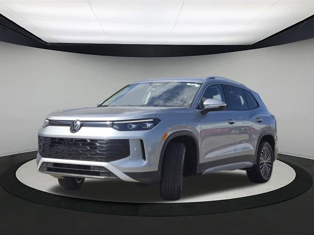 New 2025 Volkswagen Tiguan S image 3
