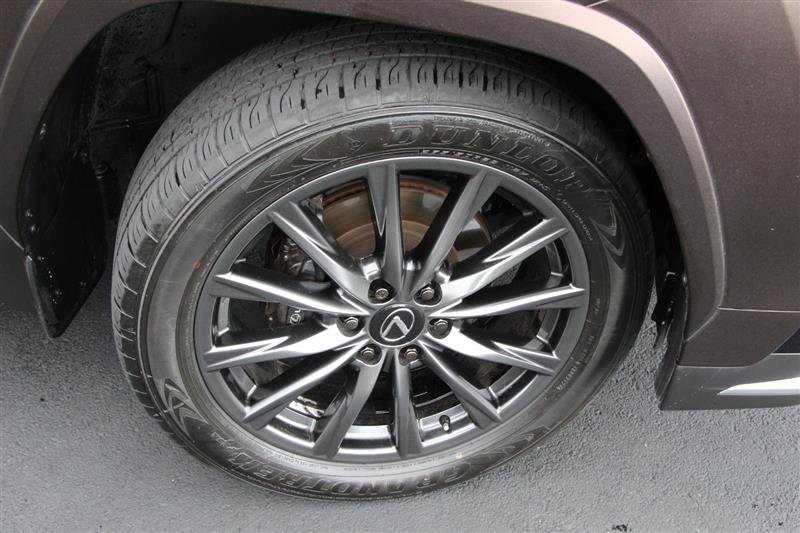 Used 2024 Lexus LX 600 F Sport image 31