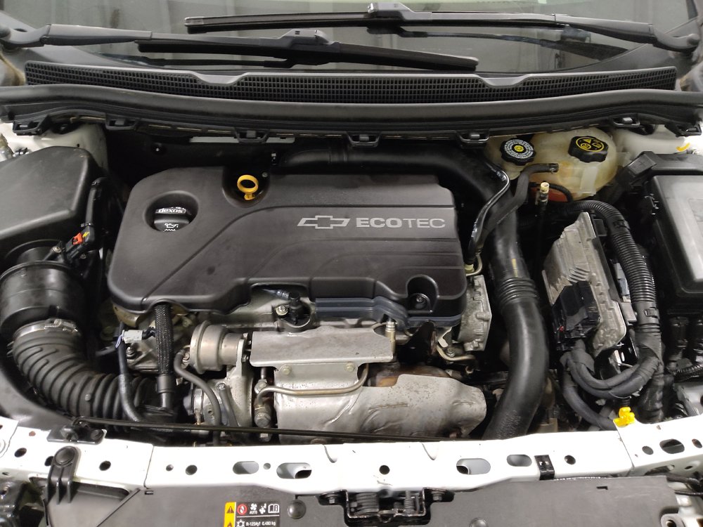 Used 2018 Chevrolet Cruze LS FWD image 30