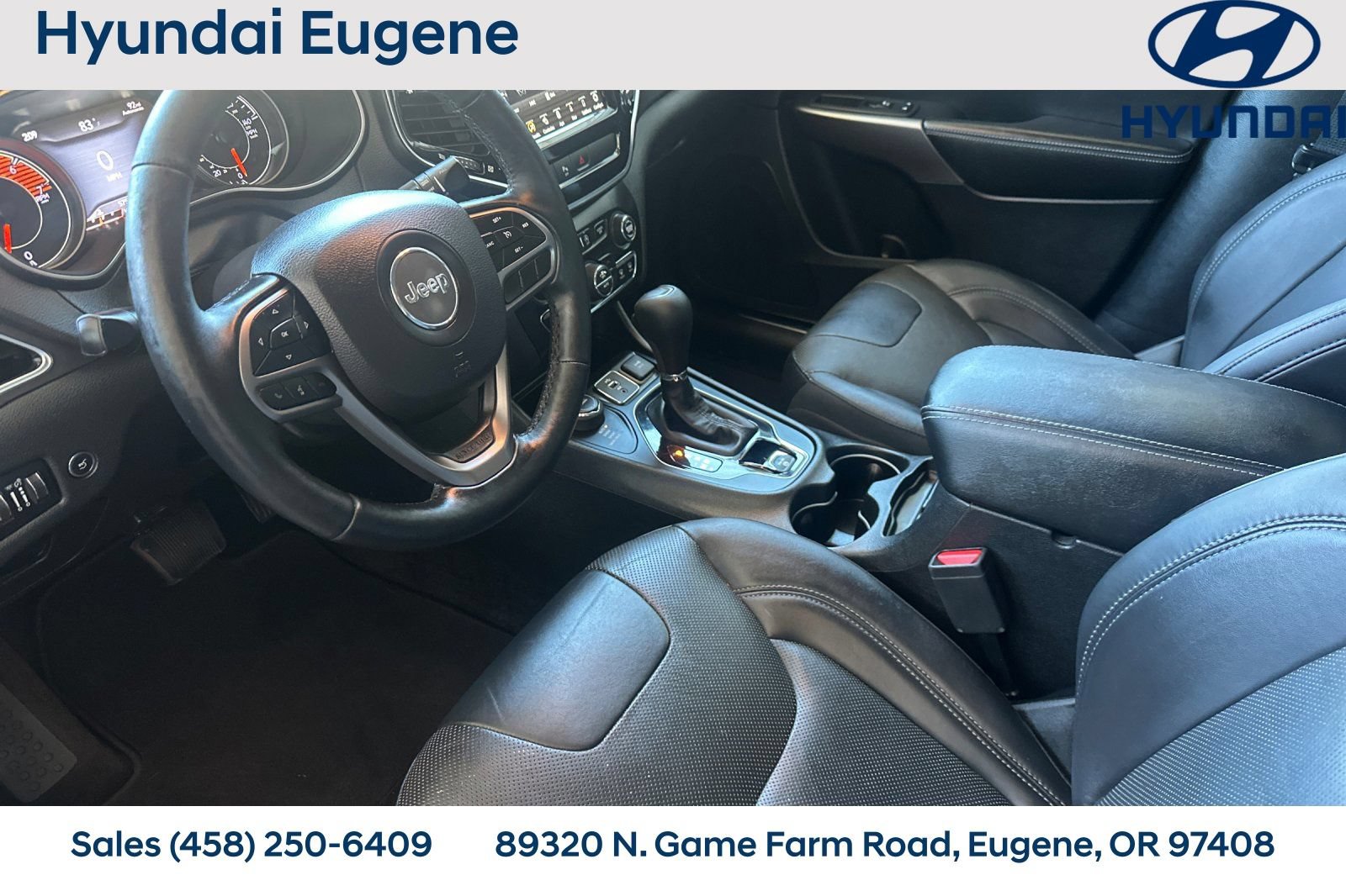 Used 2019 Jeep Cherokee Limited AWD/4WD image 11