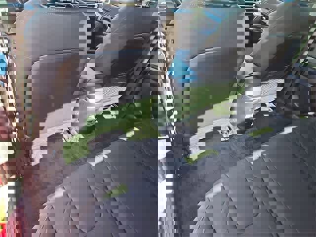 Certified 2024 Hyundai Elantra SEL w/ Convenience Package image 17