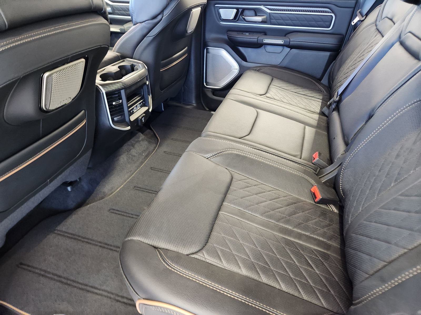 New 2026 RAM 1500 Tungsten w/ Trailer Tow Group AWD/4WD image 25